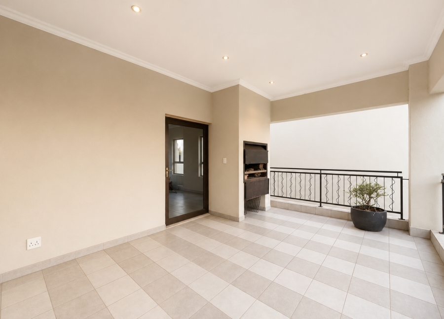 To Let 4 Bedroom Property for Rent in Estate D Afrique North West